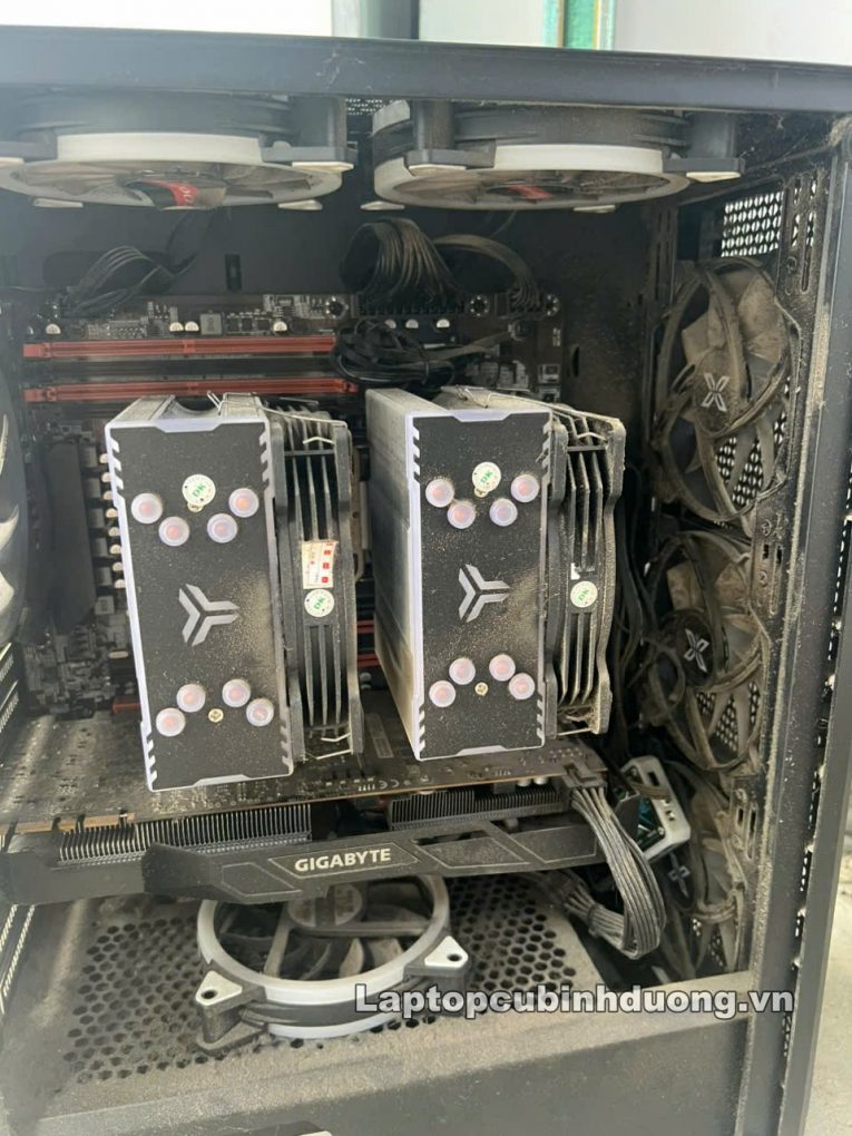 Laptop Cũ Bình Dương - z6644290550676 d5a4b16d802577dbb6073922133d2d61