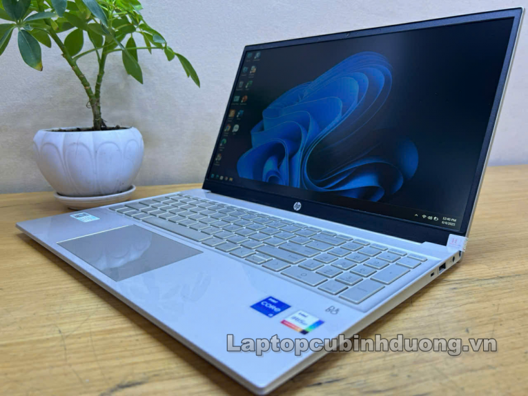 Laptop Cũ Bình Dương - HP Pavilion Laptop 15 EG Laptopcubinhduong.vn 3 1