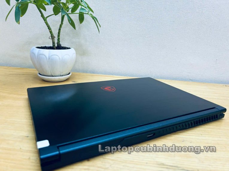 Laptop Cũ Bình Dương - MSI GF63 Thin 10SC Laptopcubinhduong.vn