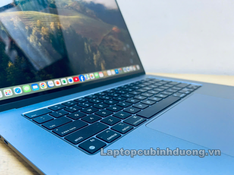 Laptop Cũ Bình Dương - Macbook Air M3 15 inch 2024 laptopcubinhduong.vn 6
