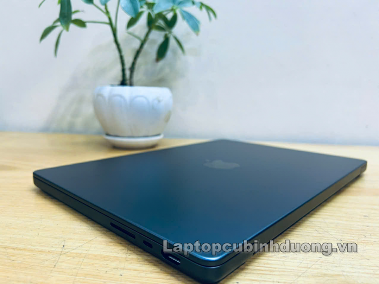 Laptop Cũ Bình Dương - Macbook Pro M3 Laptopcubinhduong.vn 5
