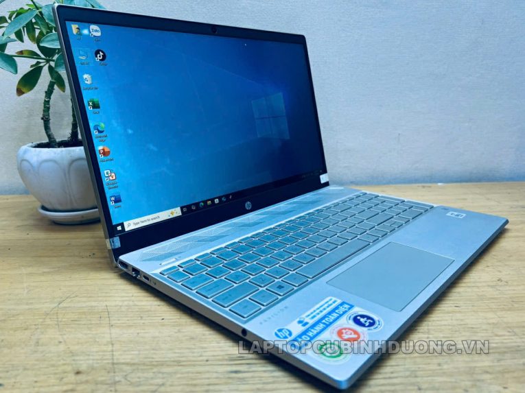 Laptop Cũ Bình Dương - Laptop Hp Pavilion 15CS Laptopcubinhduong.vn 1