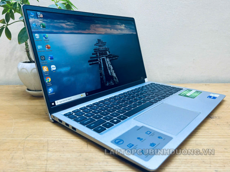 Laptop Cũ Bình Dương - Laptop dell Inspiron 15 3520 Laptopcubinhduong.vn 1