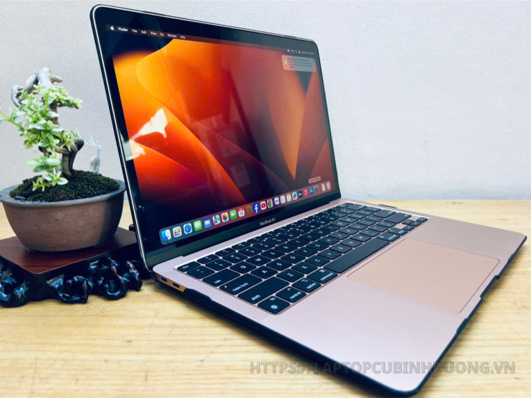 Macbook Air 2020 -M1| Ram 8G| SSD 256G| LCD 13" - 12 Laptop Cũ Bình Dương - 2 1