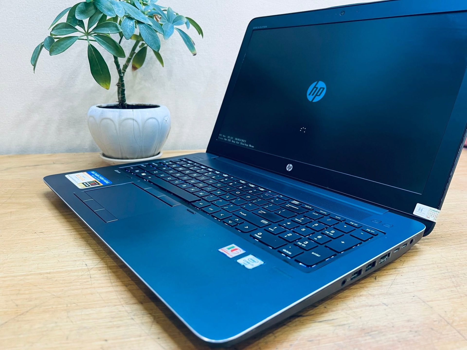 HP ZBOOK 15 G3 | I7-6700HQ | RAM 16GB | SSD 256GB + HDD 500GB | QUADRO M1000M - 9 HP ZBook 15 G3