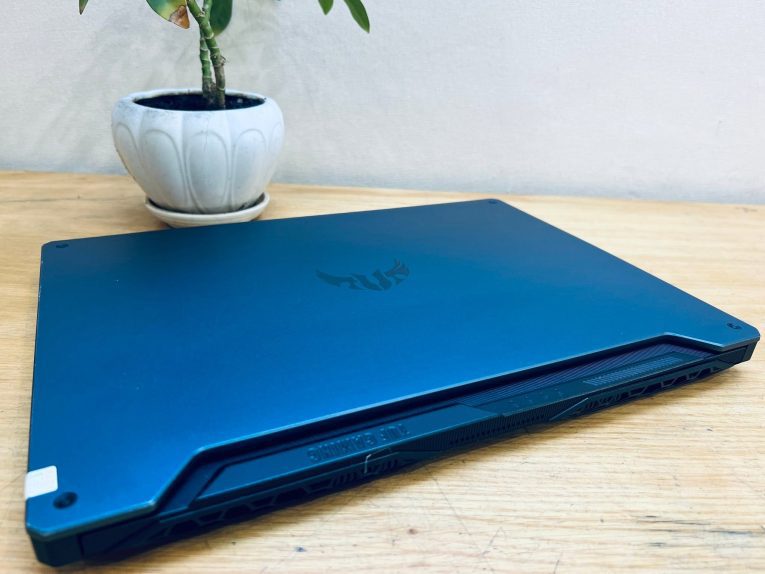 Laptop Cũ Bình Dương - 556992722 1270670971528634 2502620832568974353 n 1