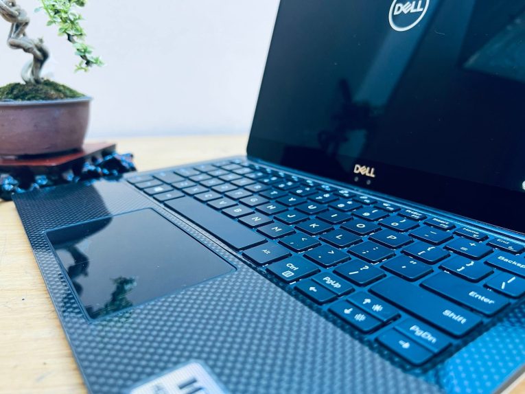 Dell XPS 9370