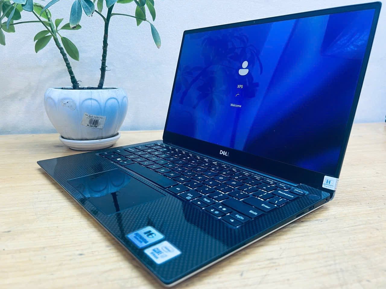 Dell XPS 13 7390 | i7-10510U | RAM 16GB | SSD 512GB | LCD 13" FHD - 10 Dell XPS 13 7390