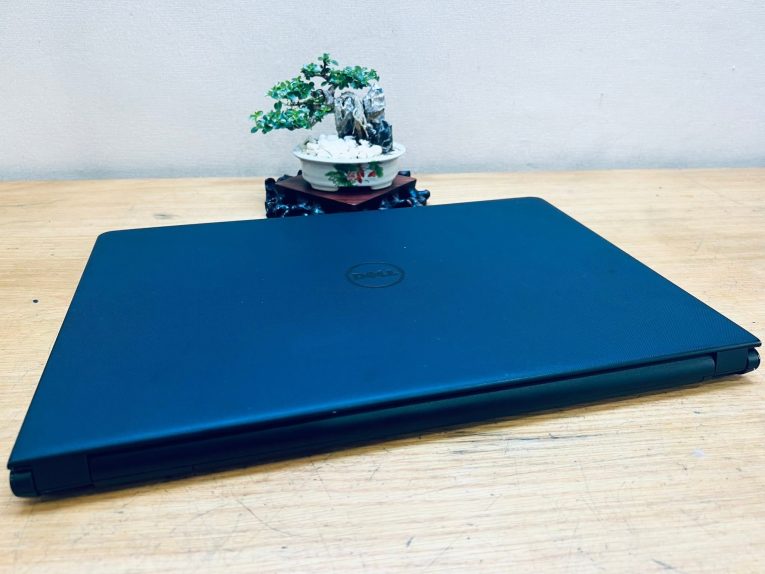 Dell Inspiron 3567
