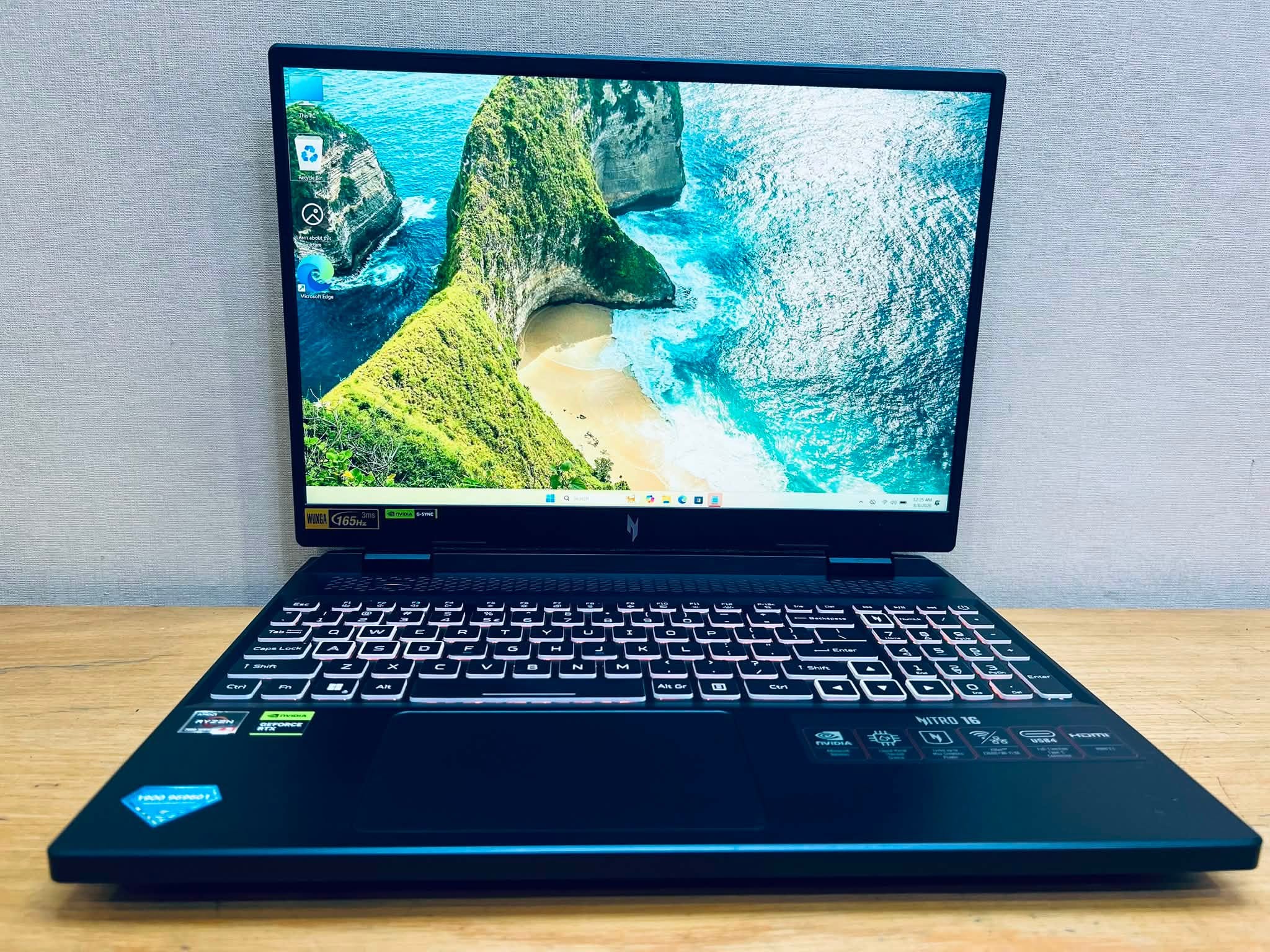 Màn hình chính diện Acer Nitro 5 AN16-41